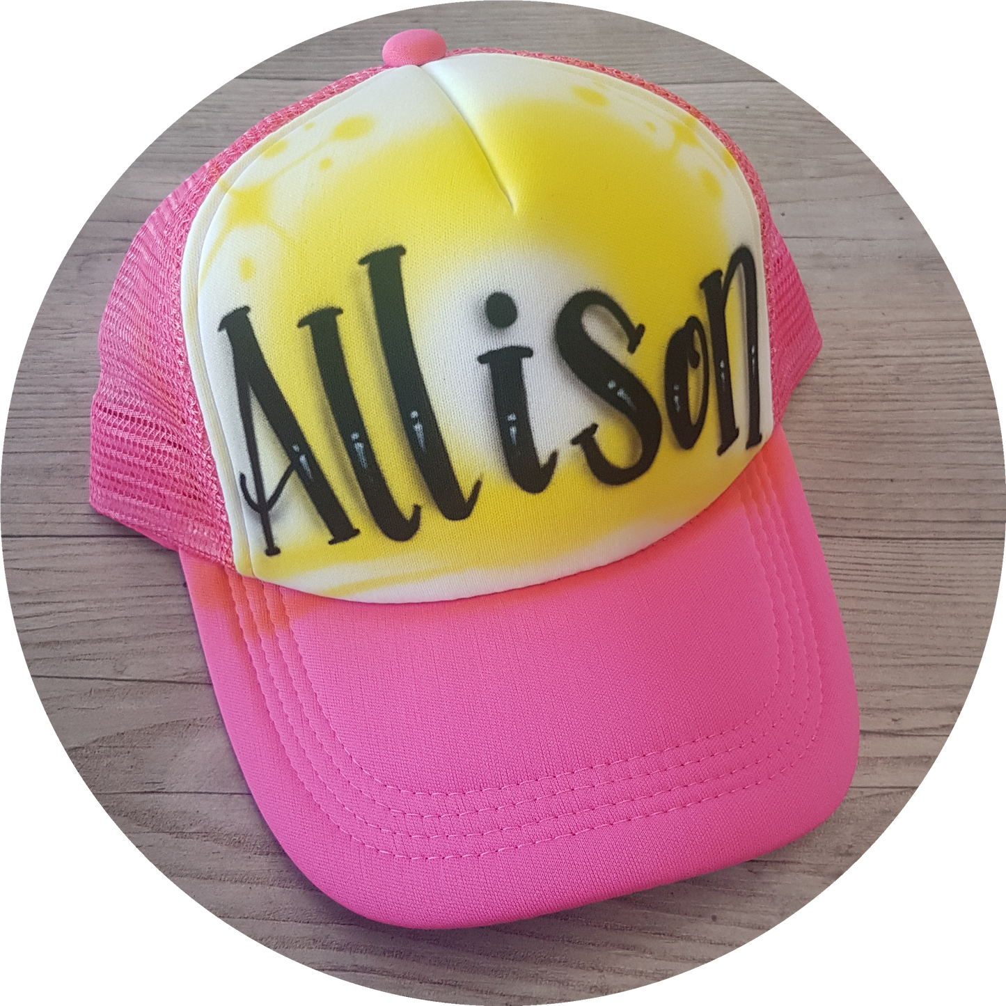 Airbrush Trucker Cap Name Design 008