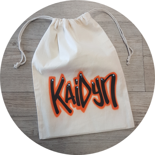 Airbrush Calico Bag Name Design 007
